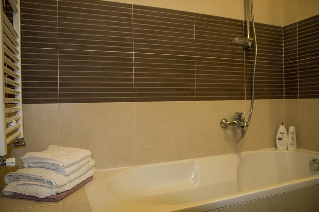 Adrianapartments Viva Kaloşvar Dış mekan fotoğraf